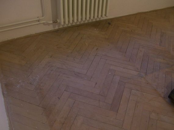 Broušení parketových podlah