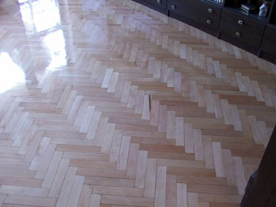 Renovace parket v Kralupech nad Vltavou